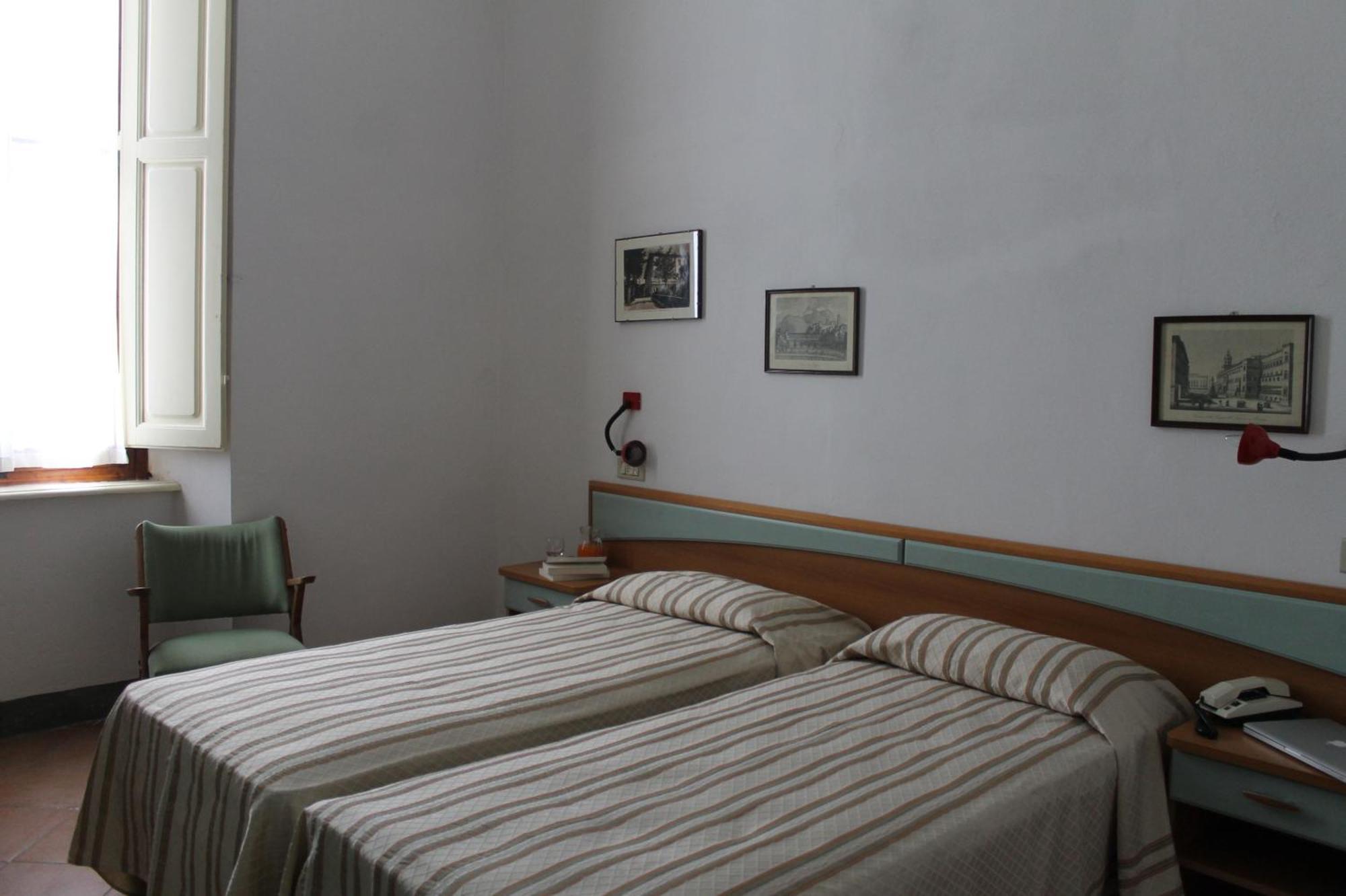 Hotel Croce Di Savoia Vallombrosa Phòng bức ảnh