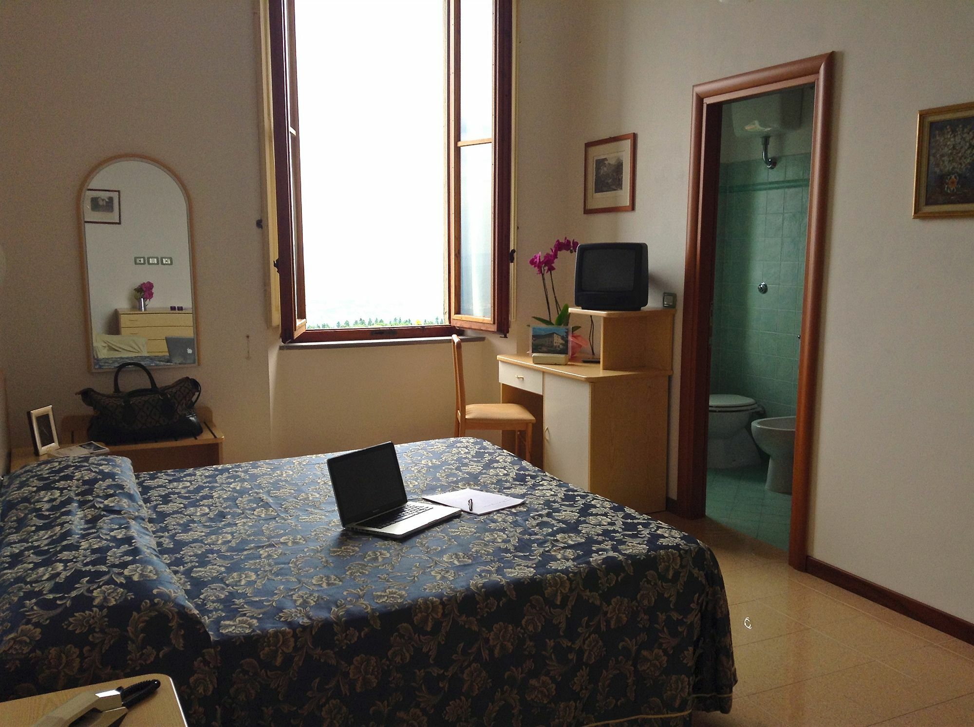 Hotel Croce Di Savoia Vallombrosa Ngoại thất bức ảnh