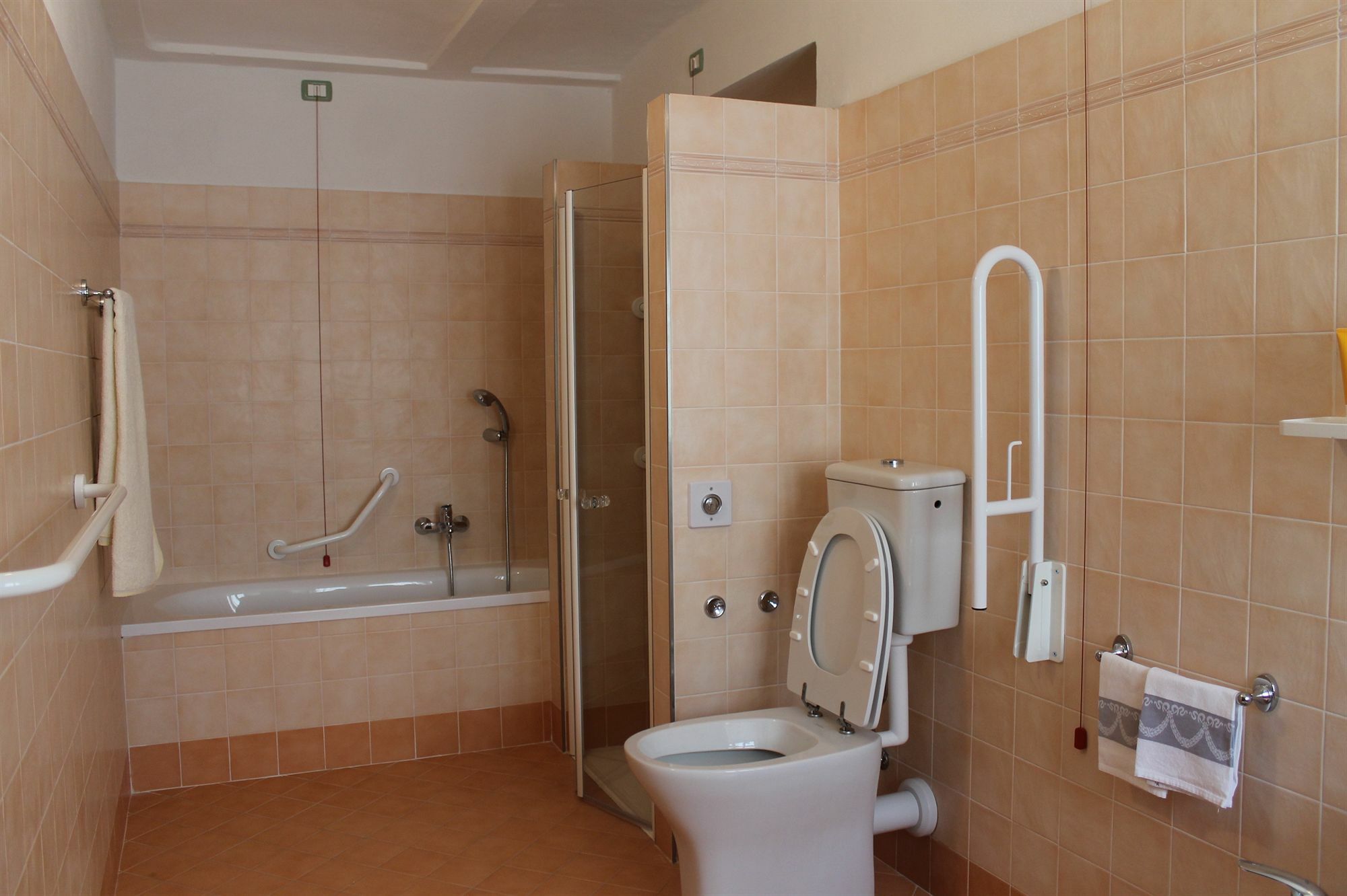Hotel Croce Di Savoia Vallombrosa Ngoại thất bức ảnh
